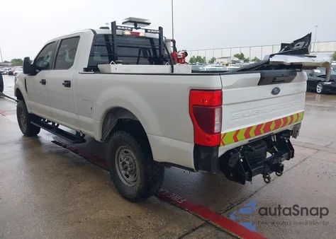 2021 Ford F-250 Xl z USA, uszkodzony, nr VIN 1FT7W2B66MED53975